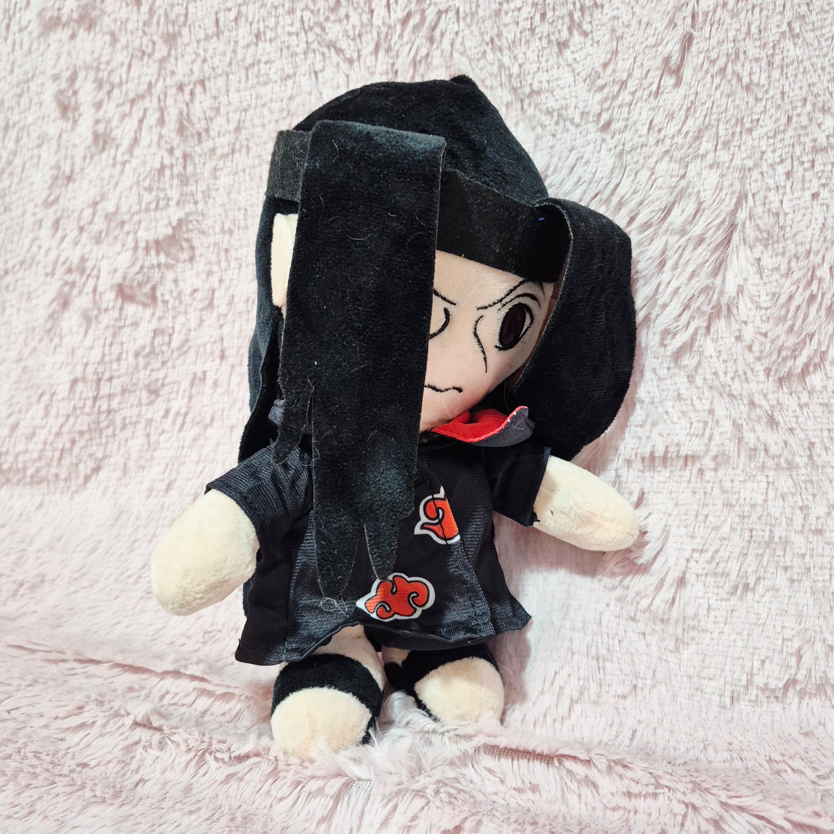 Peluches naruto Personaje Itachi Uchicha de 22 cm Para Niños u coleccionable envio gratis